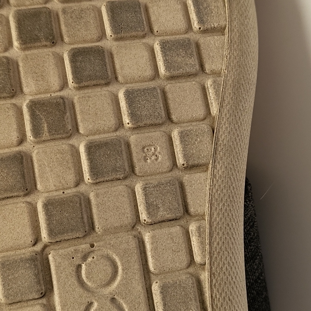 Ecco Sandals - Picture 8 of 8